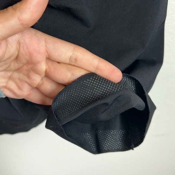 LULULEMON Biker Shorts 2 - Picture 8 of 9